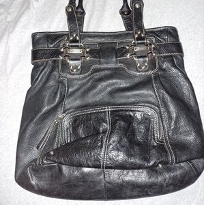 B Makowsky leather purse